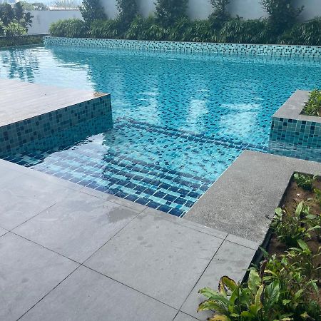 Neu Suites @3Rdnvenue Ampang Kuala Lumpur Kültér fotó